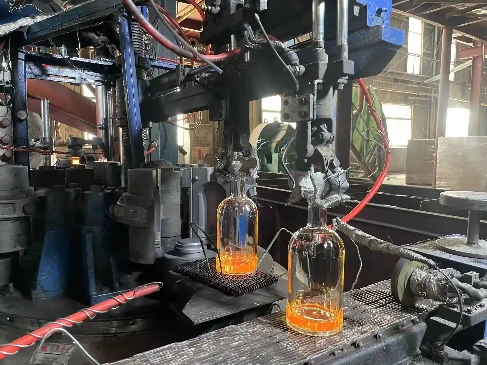 Dónde Comprar Botellas de Vidrio: Guía Definitiva 2025
